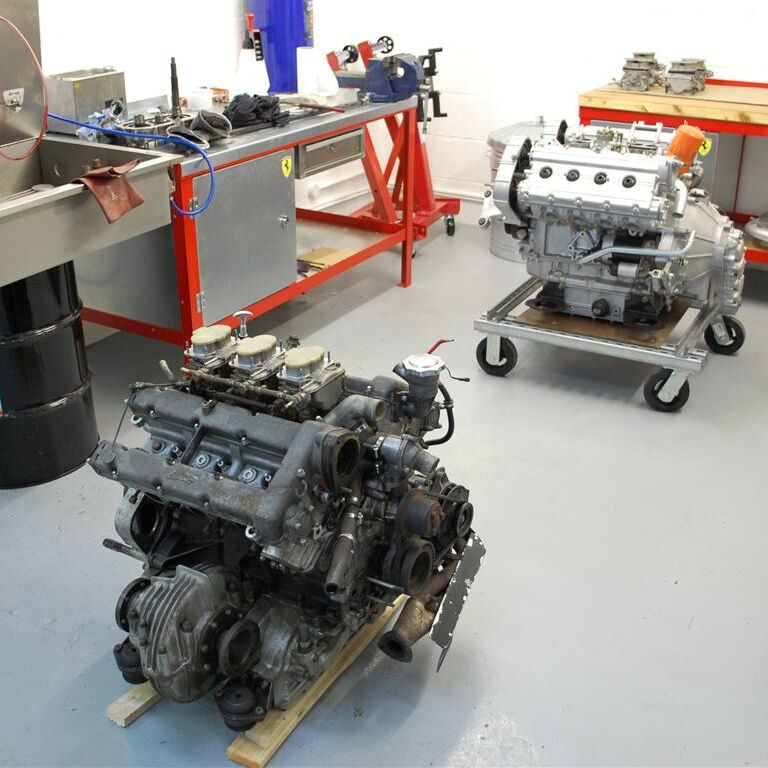 201112170941012235469 Ferrari Dino engine ready for rebuild