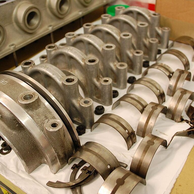 201312201452332914758barkaways ferrari restoration 330 gtc engine 2